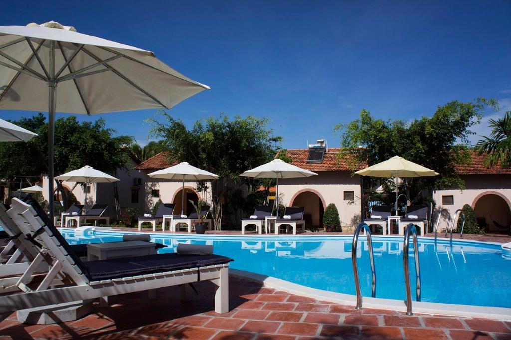 Diadem Resort Duong Dong Exterior foto