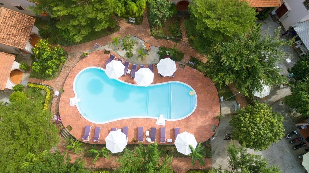 Diadem Resort Duong Dong Exterior foto
