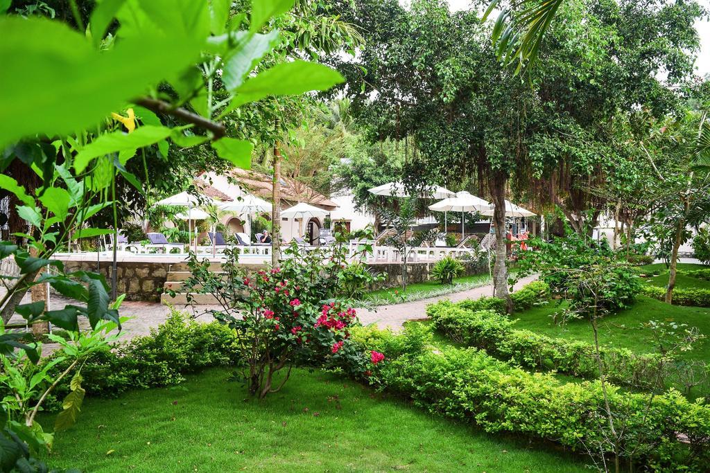 Diadem Resort Duong Dong Exterior foto