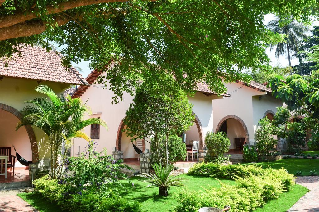 Diadem Resort Duong Dong Exterior foto
