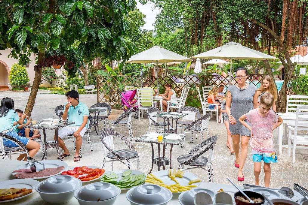 Diadem Resort Duong Dong Exterior foto