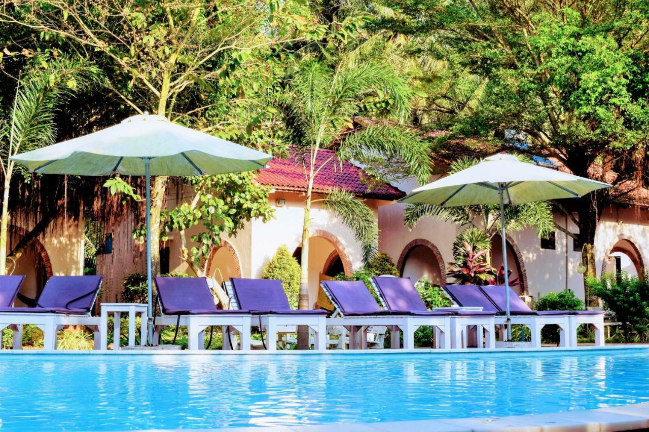 Diadem Resort Duong Dong Exterior foto